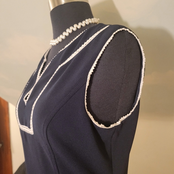 Tommy Hilfiger Navy Sheath Dress Size 6 - Picture 3 of 10